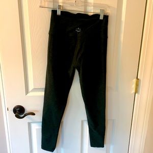 Beyond yoga leggings